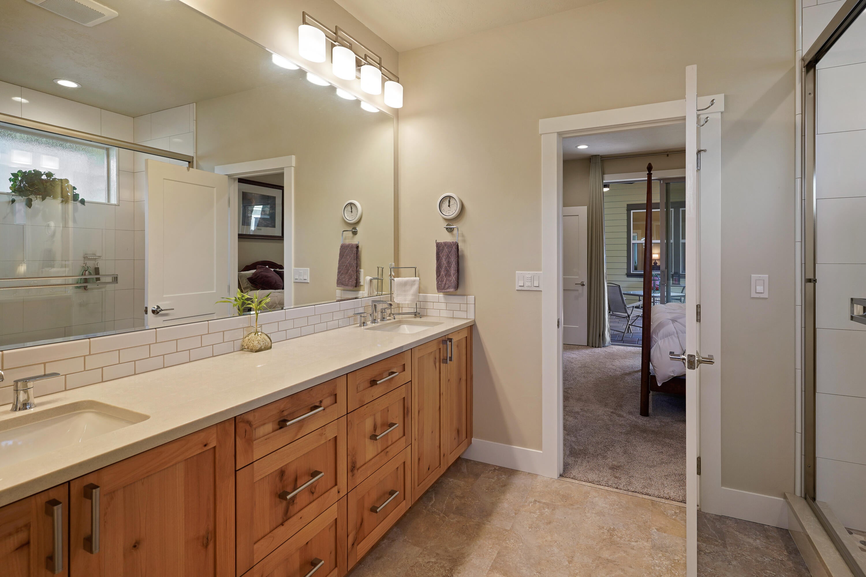 801 Northwest Rimrock Drive Redmond, OR 97756 - Photo 27 of 40 801 NW Rimrock Dr - 32