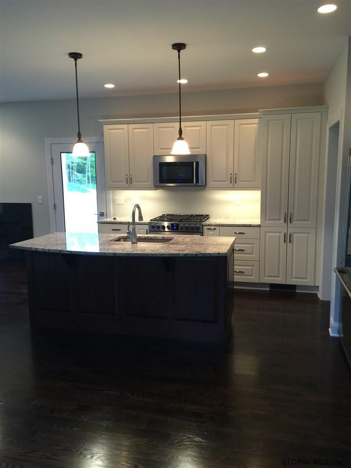 263 Feuz Road Rotterdam, NY 12306 - Photo 2 of 7 Photo 2