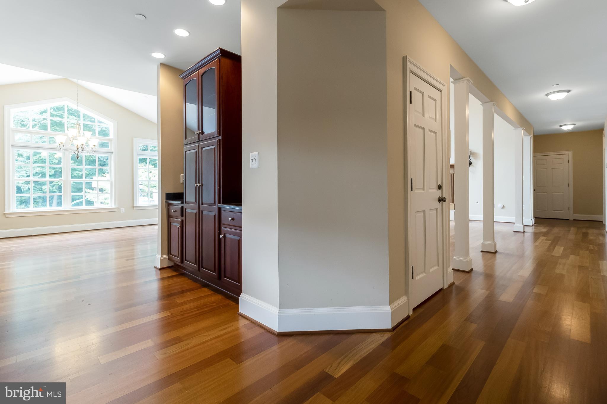 11905 Van Brady Road Brandywine, MD 20613 - Photo 13 of 32 Main level