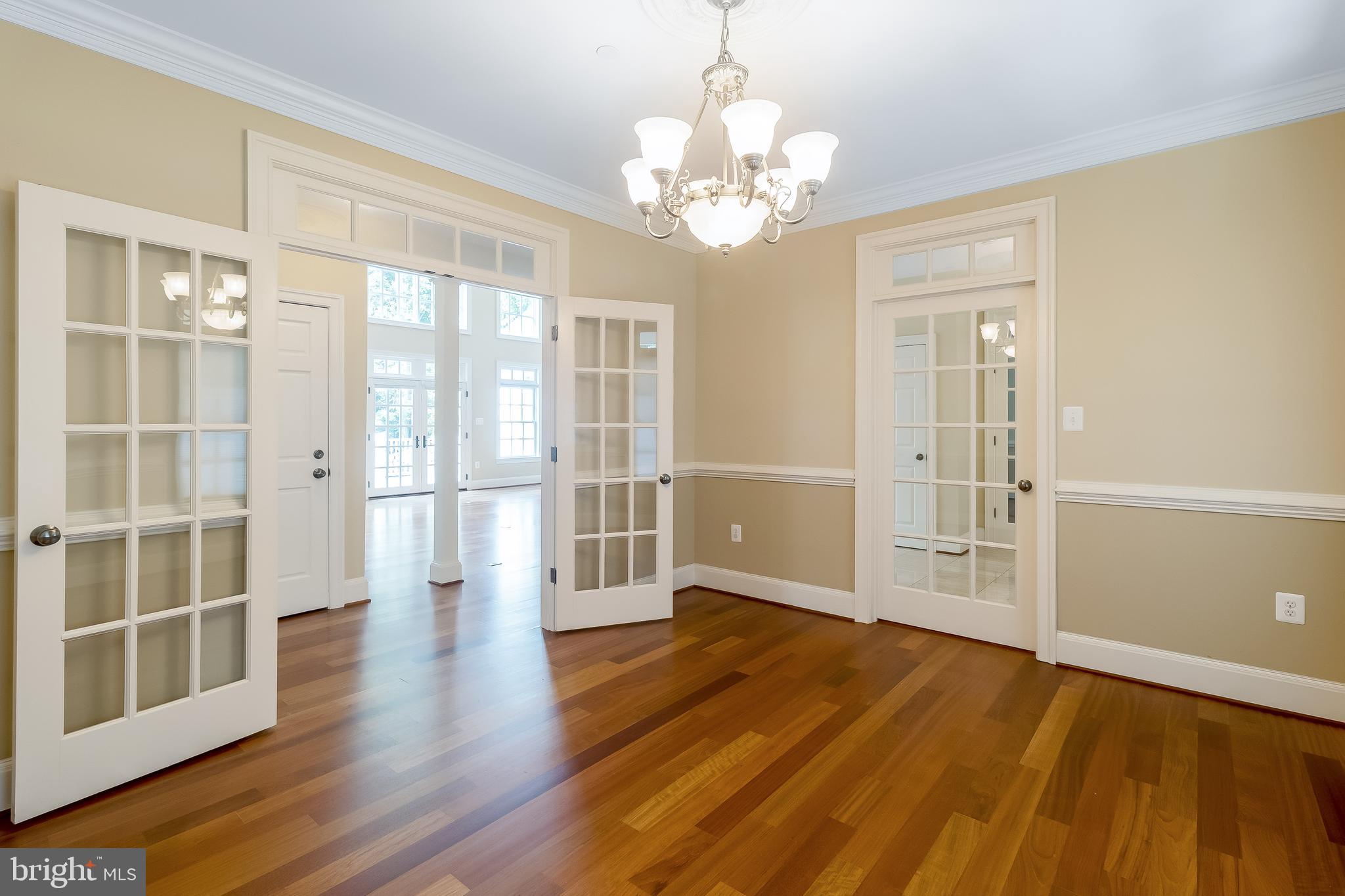 11905 Van Brady Road Brandywine, MD 20613 - Photo 15 of 32 Dining Room