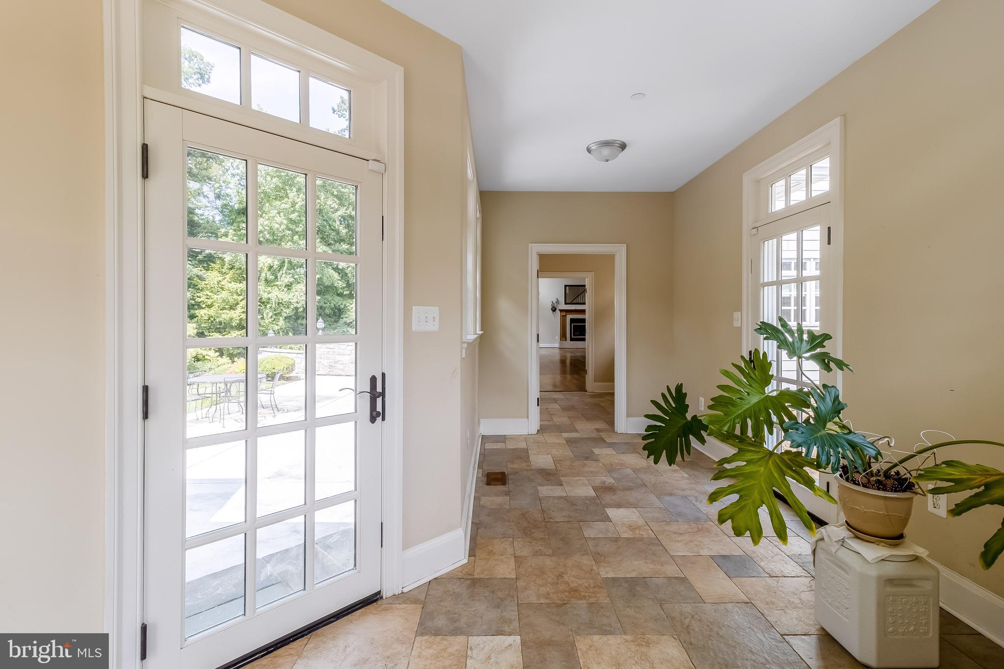 11905 Van Brady Road Brandywine, MD 20613 - Photo 22 of 32 Breezeway