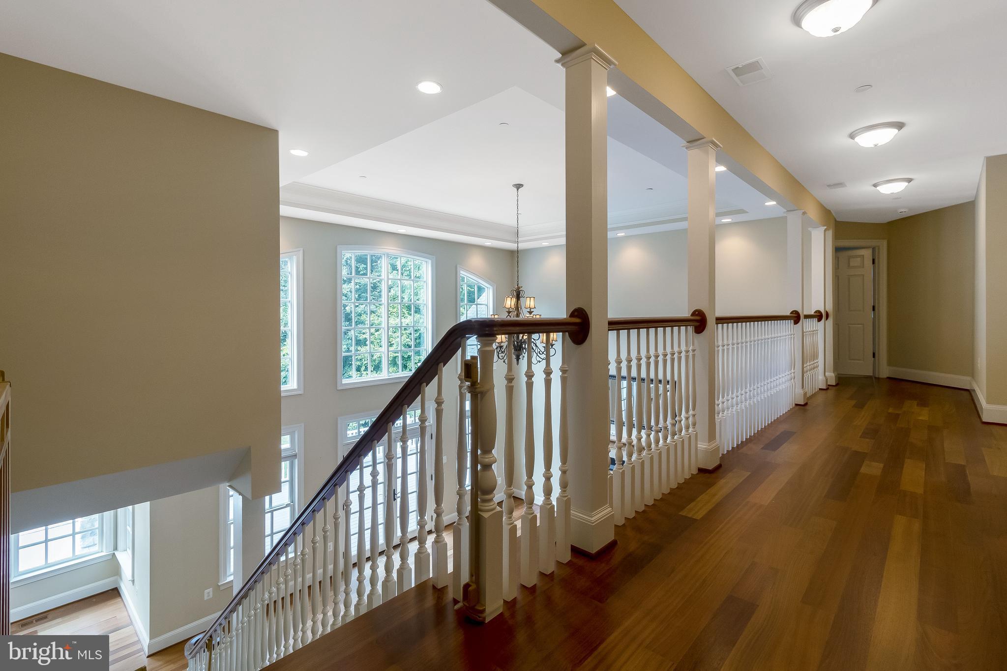 11905 Van Brady Road Brandywine, MD 20613 - Photo 27 of 32 Hallway Upstairs