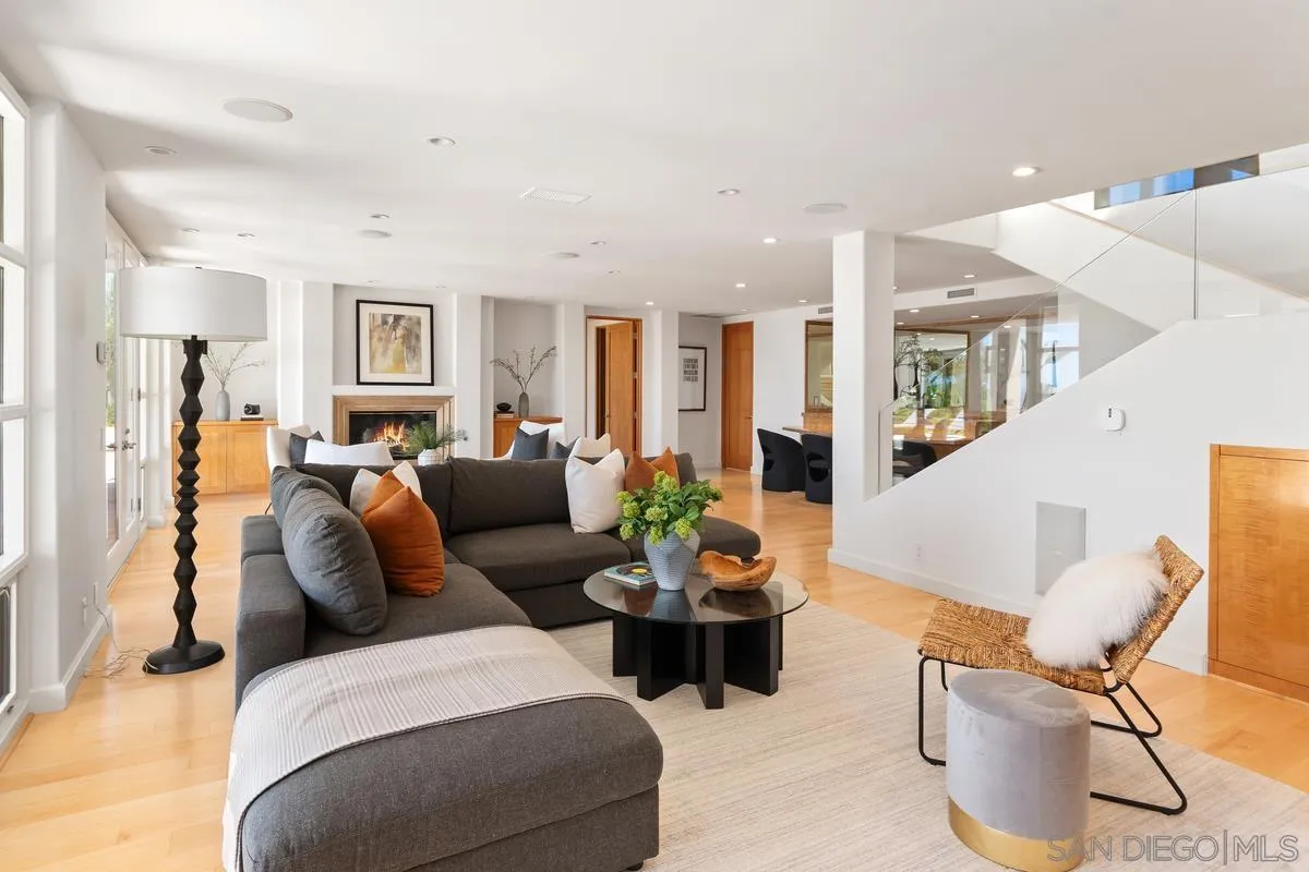 5486 Rutgers Road La Jolla, CA 92037 - Photo 25 of 47 a living room with furniture and a large window