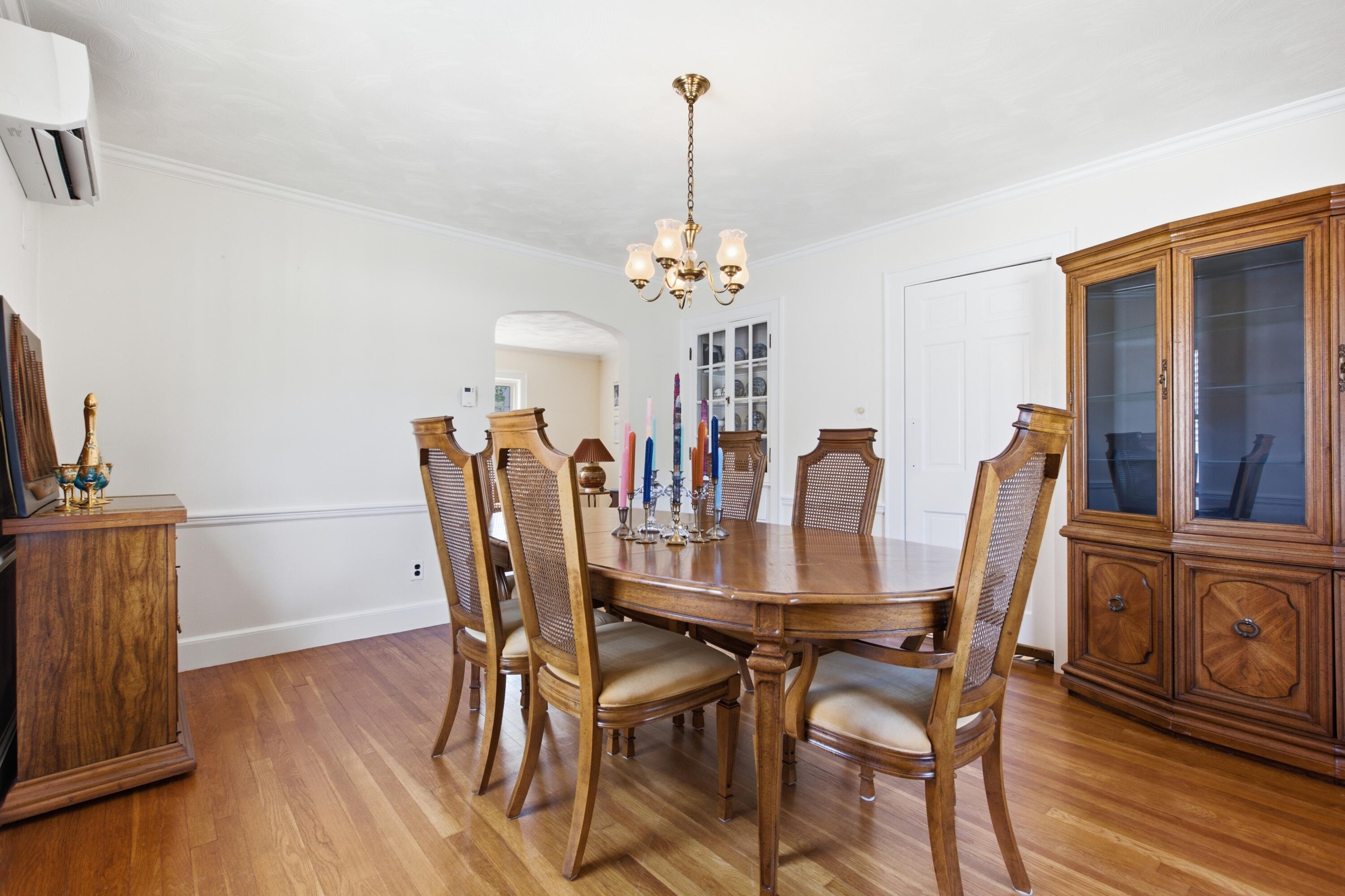 15 Barna Road Boston, MA 02124 - Photo 14 of 36 024_8i3a0746