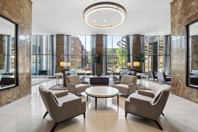 655 West Irving Park Road, Unit 1211 Chicago, IL 60613 - Photo 7 of 9 Gallery Image 7