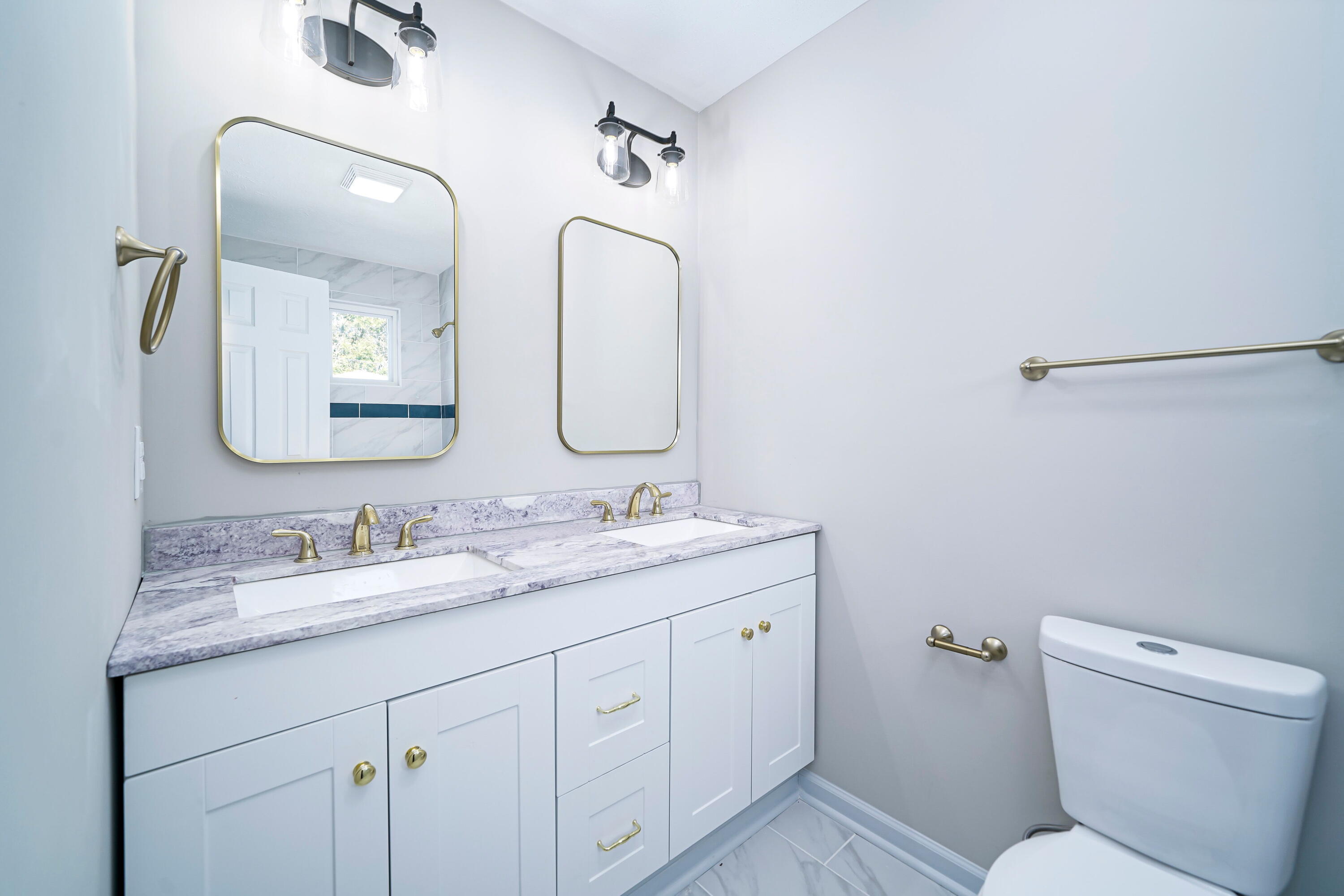 3029 Hummingbird Lane Augusta, GA 30906 - Photo 15 of 26 Master Bathroom