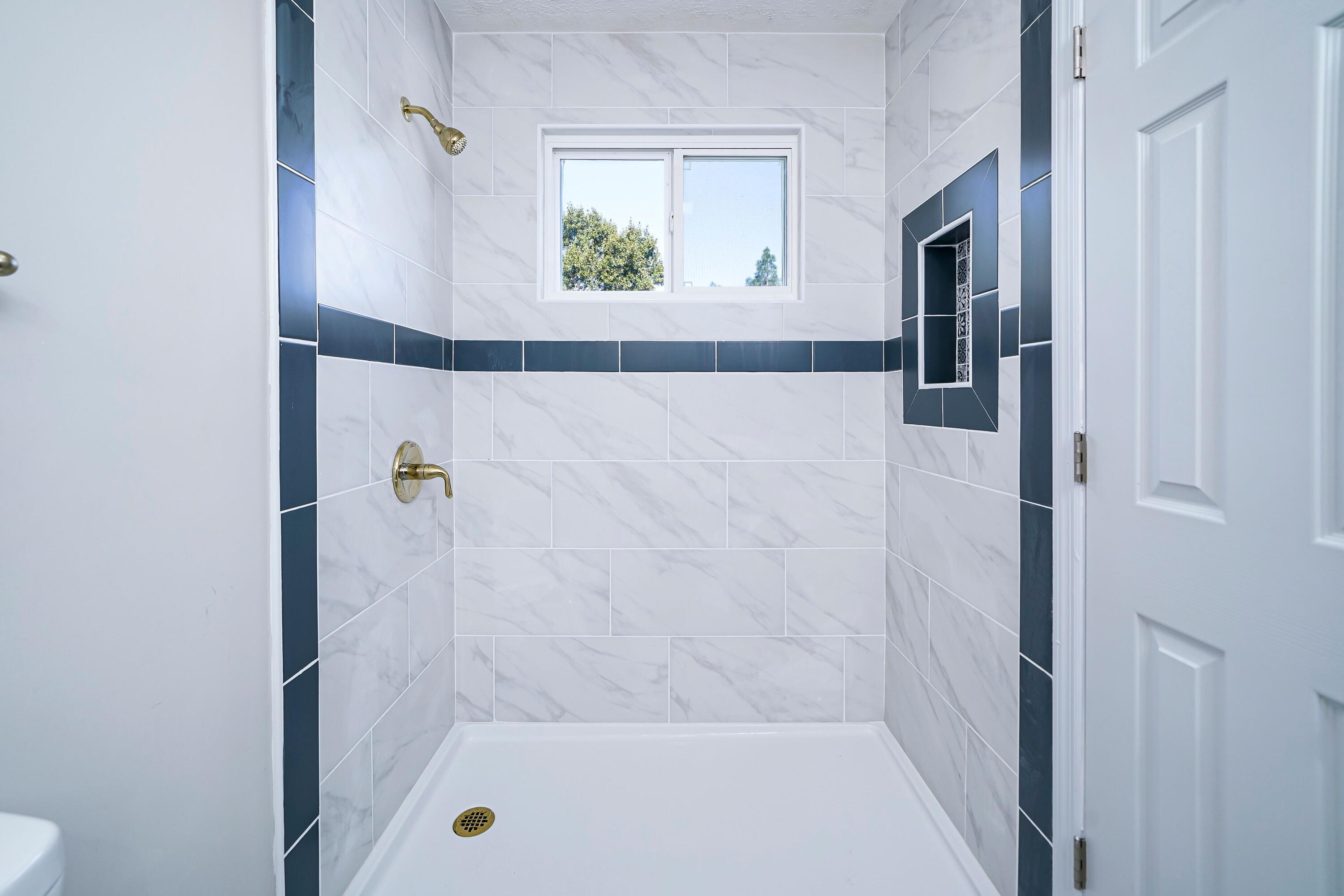 3029 Hummingbird Lane Augusta, GA 30906 - Photo 16 of 26 Master Shower