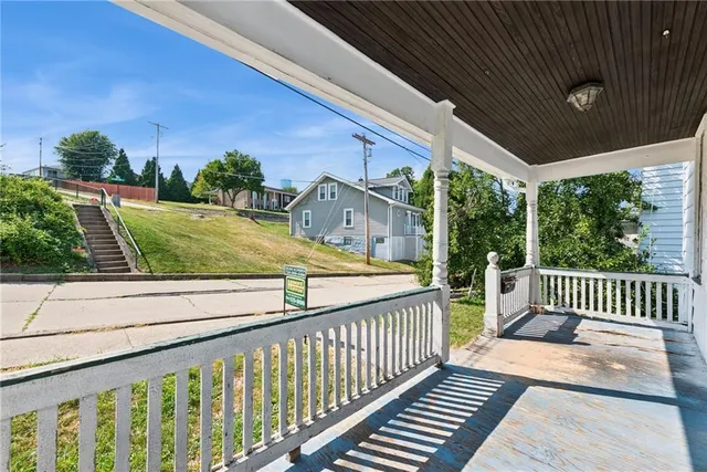 a view of outdoor space