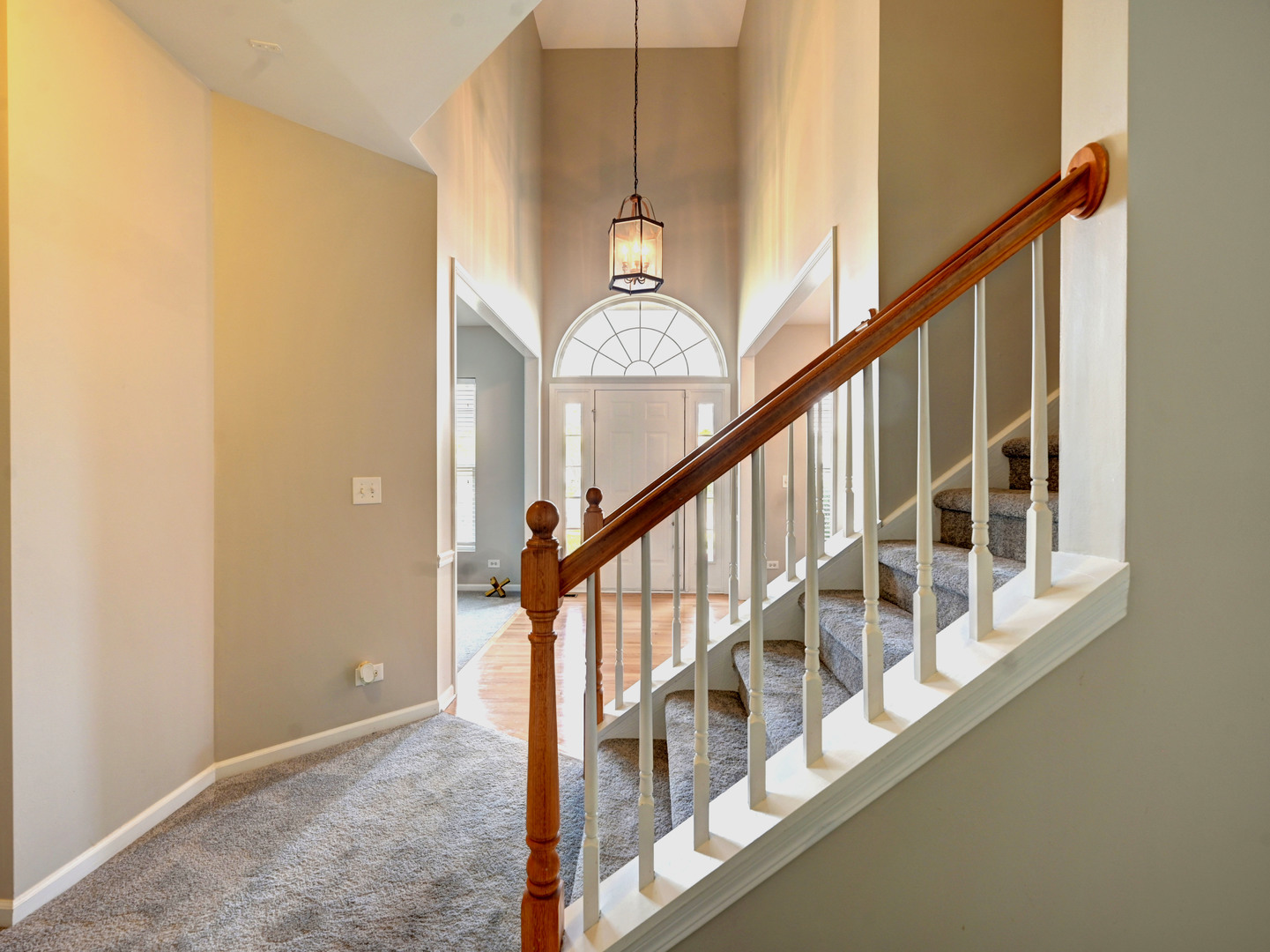 6 Forsythia Court Bolingbrook, IL 60490 - Photo 8 of 28 a view of an entryway with wooden floor