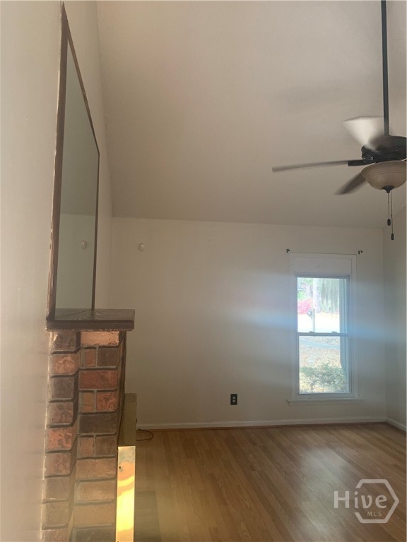432 Edgewater Road Savannah, GA 31406 - Photo 4 of 14