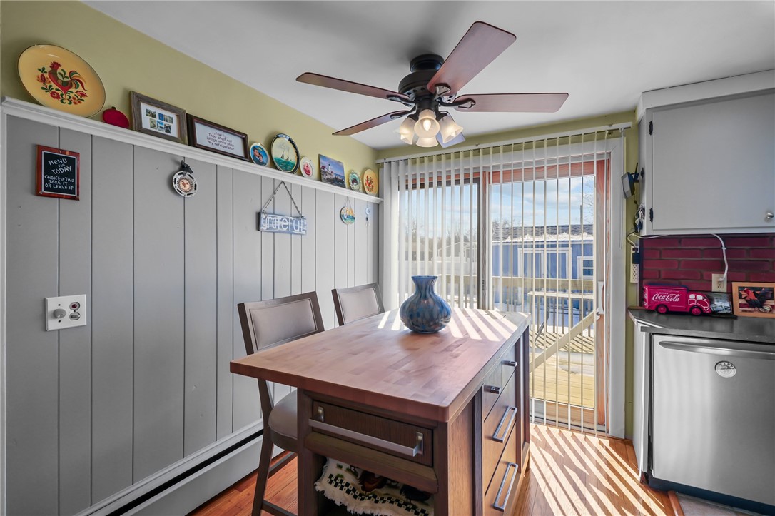 136 Vineyard Road Warwick, RI 02889 - Photo 15 of 32