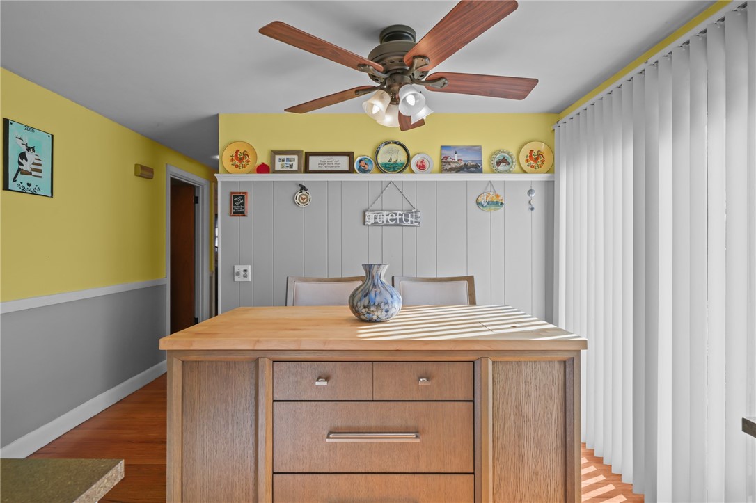 136 Vineyard Road Warwick, RI 02889 - Photo 16 of 32