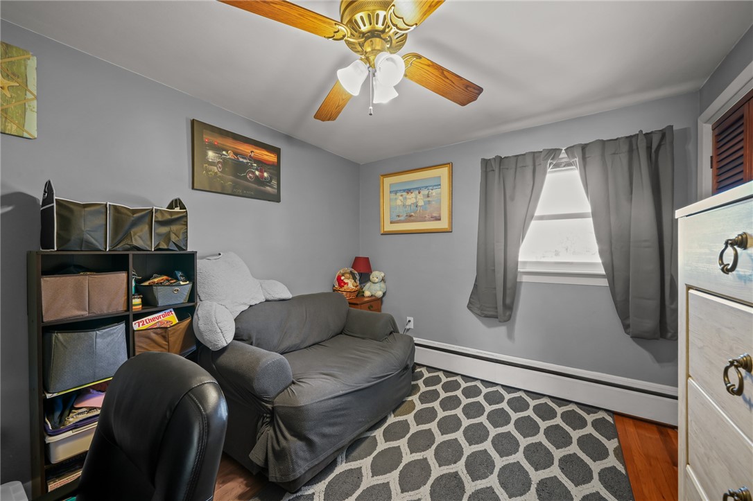 136 Vineyard Road Warwick, RI 02889 - Photo 19 of 32