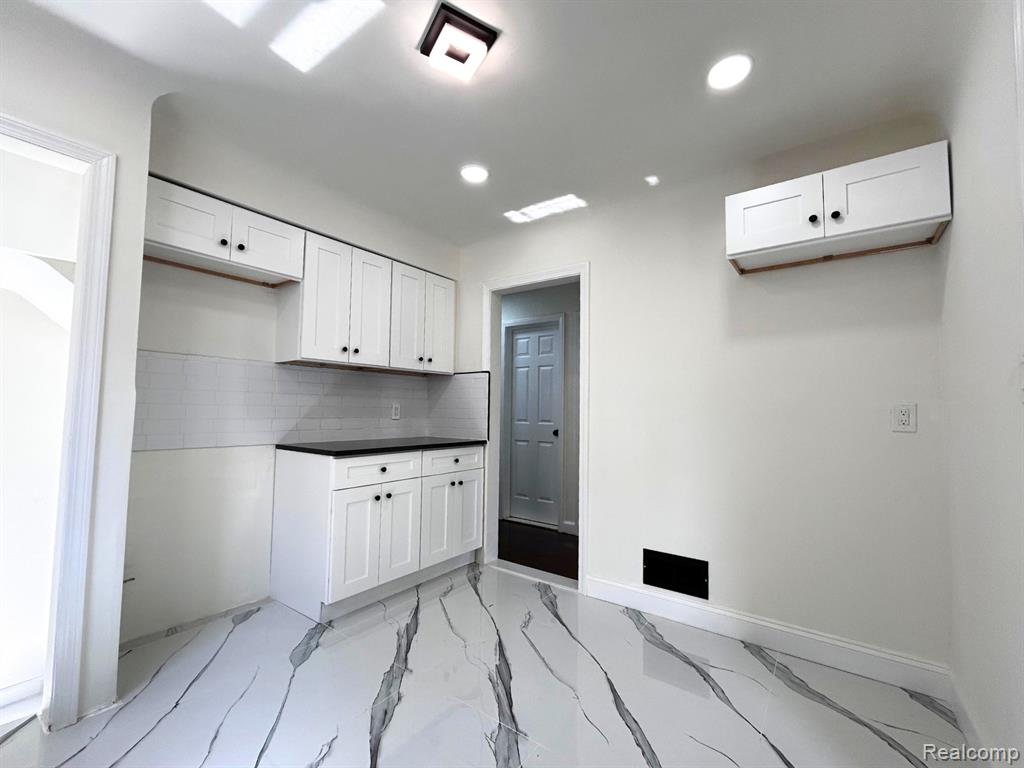 10029 Balfour Road Detroit, MI 48224 - Photo 17 of 34 Gallery Image 17