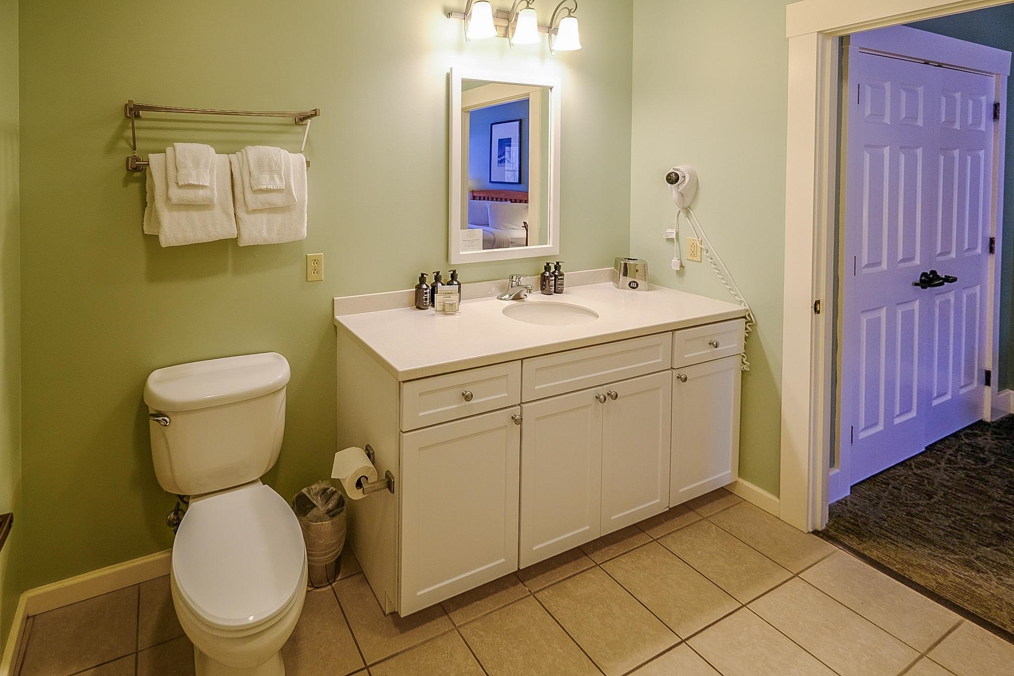 331-333 Jackson Gore Road, Unit 331/333 QI Ludlow, VT 05149 - Photo 20 of 41 Gallery Image 20