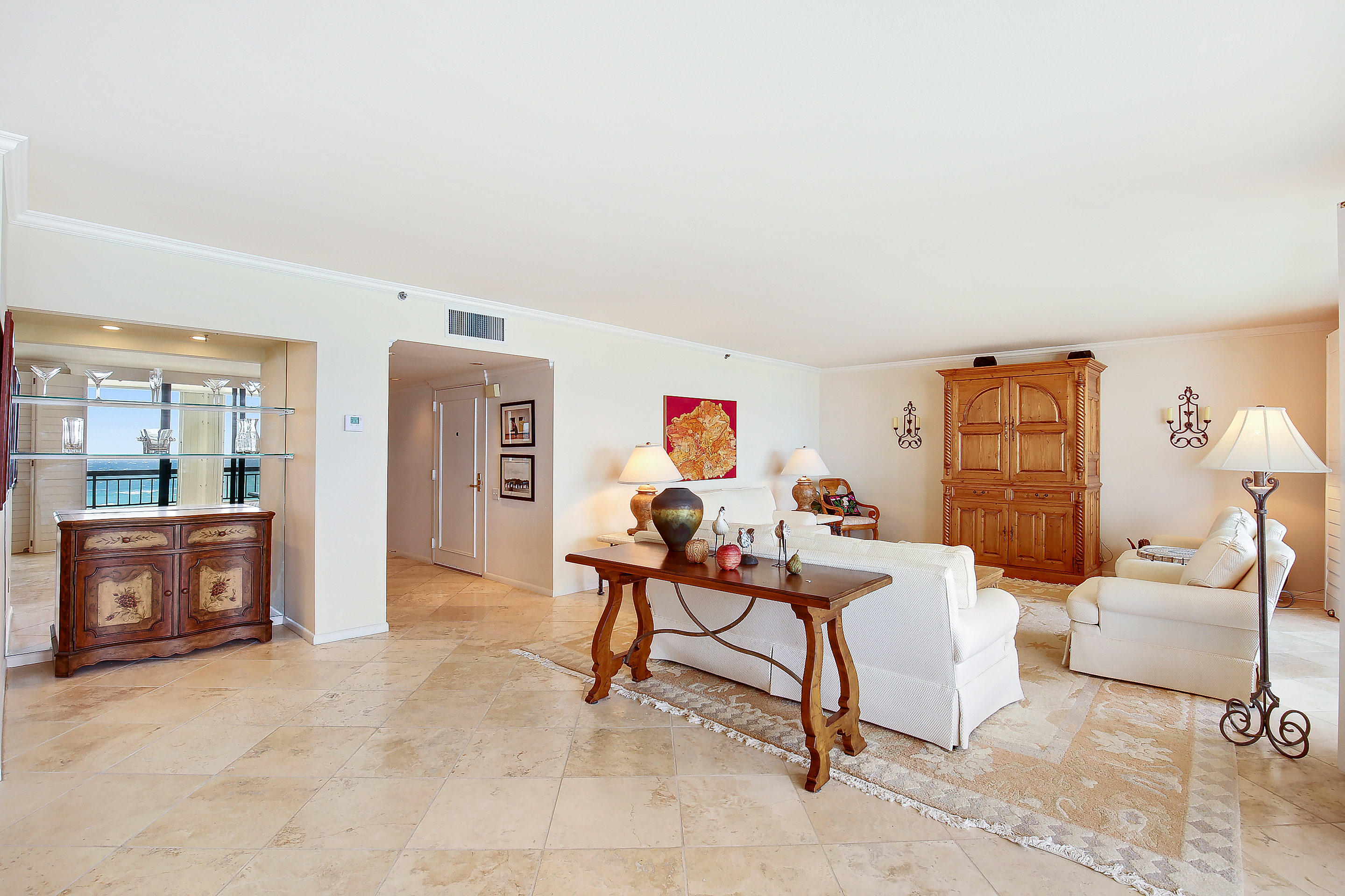 2000 North Ocean Boulevard, Unit 202 Boca Raton, FL 33431 - Photo 8 of 31 Living Room