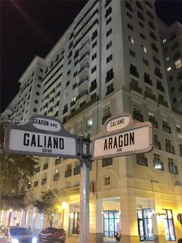 $3,100 | 10 Aragon Avenue, Unit 1019, Coral Gables, FL 33134