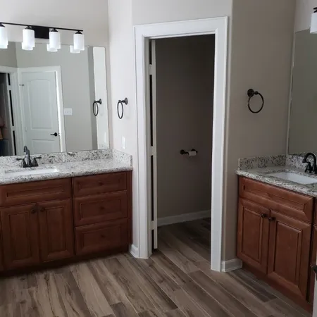 $2,400 | 3503 Borden Gully Drive, Dickinson, TX 77539