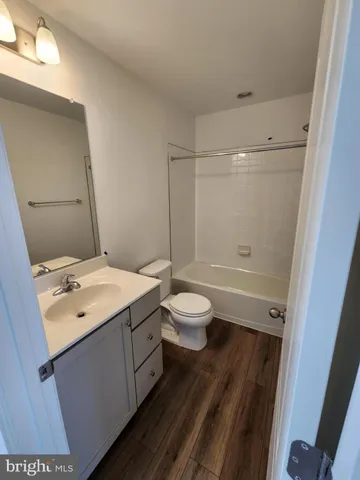 $1,945 | 229 Hillsdale Place, Martinsburg, WV 25403