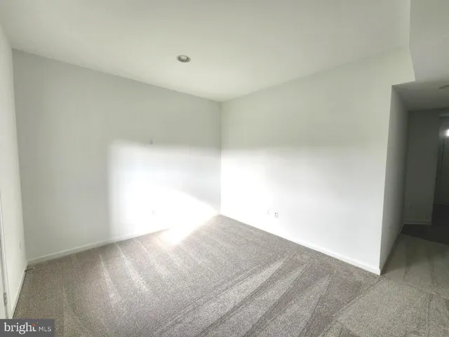 $1,945 | 229 Hillsdale Place, Martinsburg, WV 25403