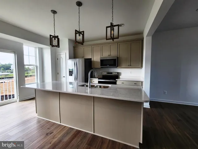 $1,945 | 229 Hillsdale Place, Martinsburg, WV 25403