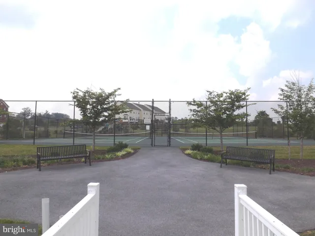 $1,945 | 229 Hillsdale Place, Martinsburg, WV 25403