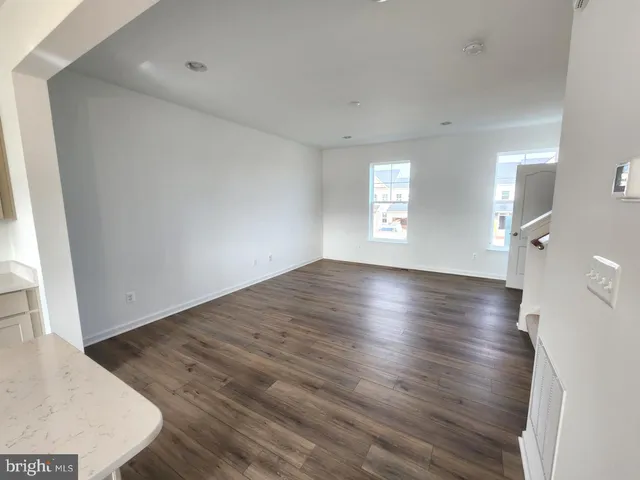 $1,945 | 229 Hillsdale Place, Martinsburg, WV 25403