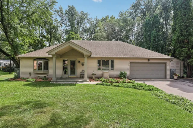 $445,000 | 14509 Idylwood Road, Minnetonka, MN 55345