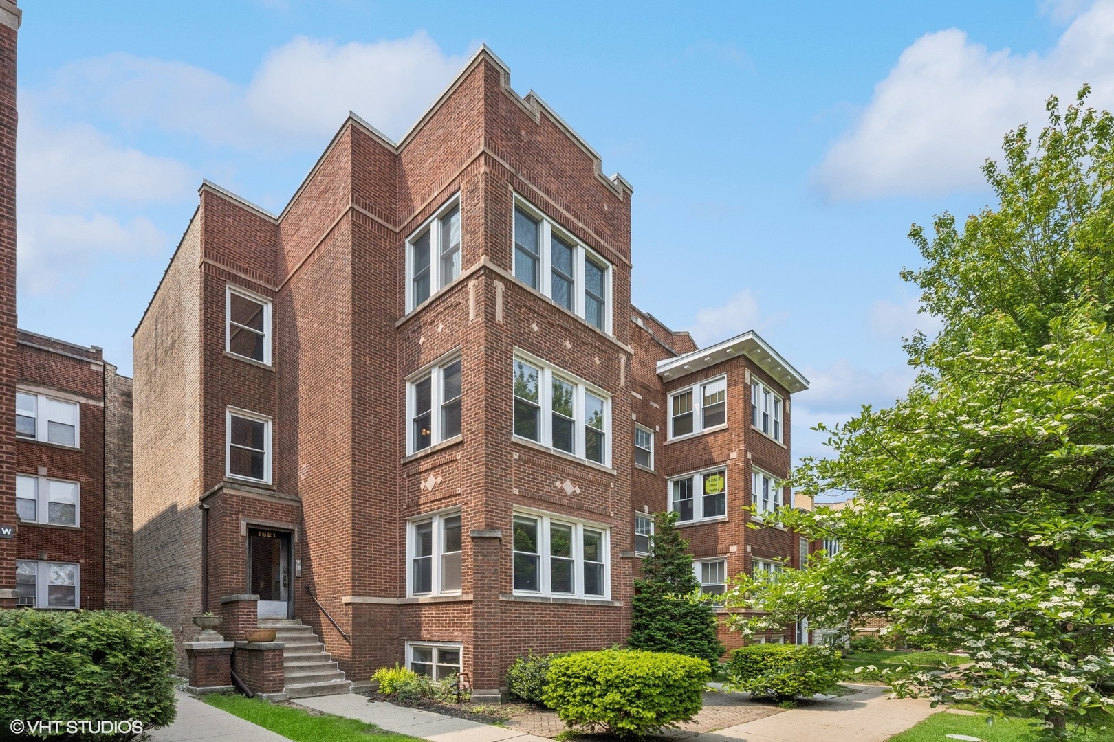 1621 West Rascher Avenue, Unit 2 Chicago, IL 60640 - Photo 1 of 24 Gallery Image 1
