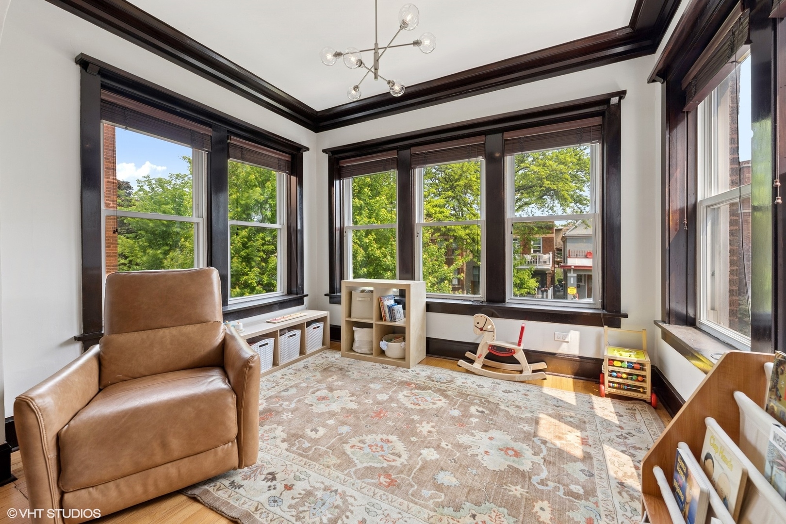 1621 West Rascher Avenue, Unit 2 Chicago, IL 60640 - Photo 7 of 24 Gallery Image 7