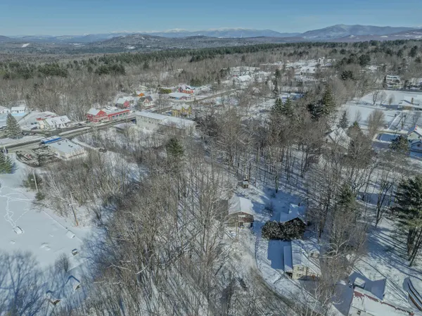 $2,200 | 28 Jodo Way, Bethlehem, NH 03574