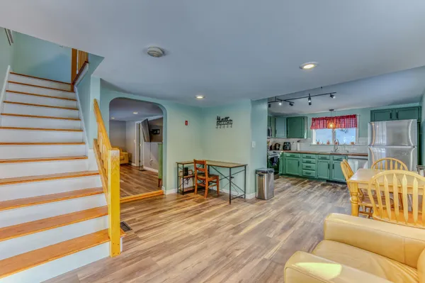 $2,200 | 28 Jodo Way, Bethlehem, NH 03574