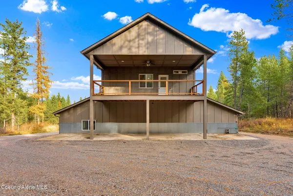 $899,000 | 42 West Seneacquoteen Drive, Priest River, ID 83856