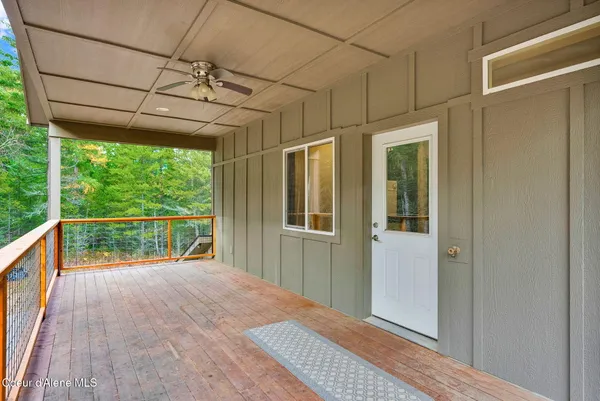 $899,000 | 42 West Seneacquoteen Drive, Priest River, ID 83856