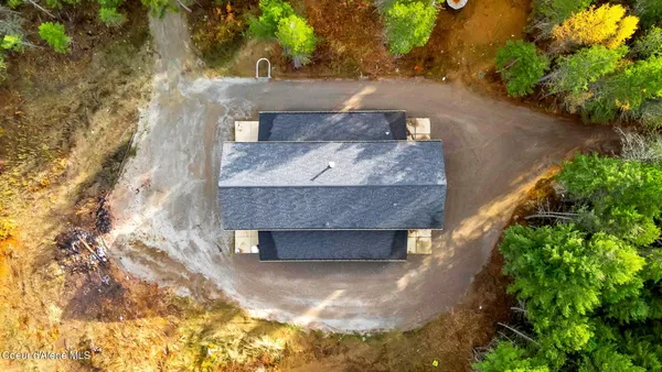 $899,000 | 42 West Seneacquoteen Drive, Priest River, ID 83856