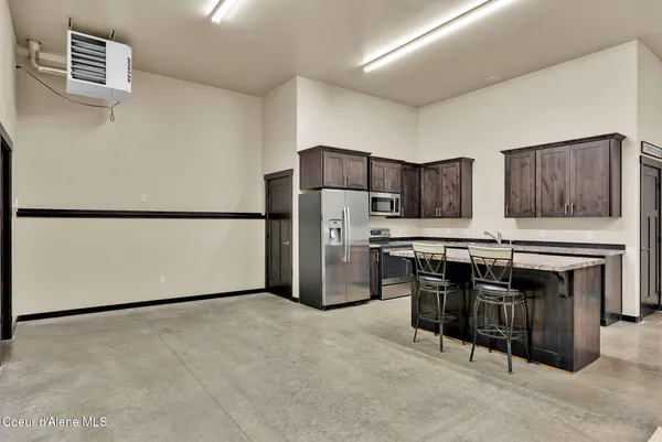 $899,000 | 42 West Seneacquoteen Drive, Priest River, ID 83856