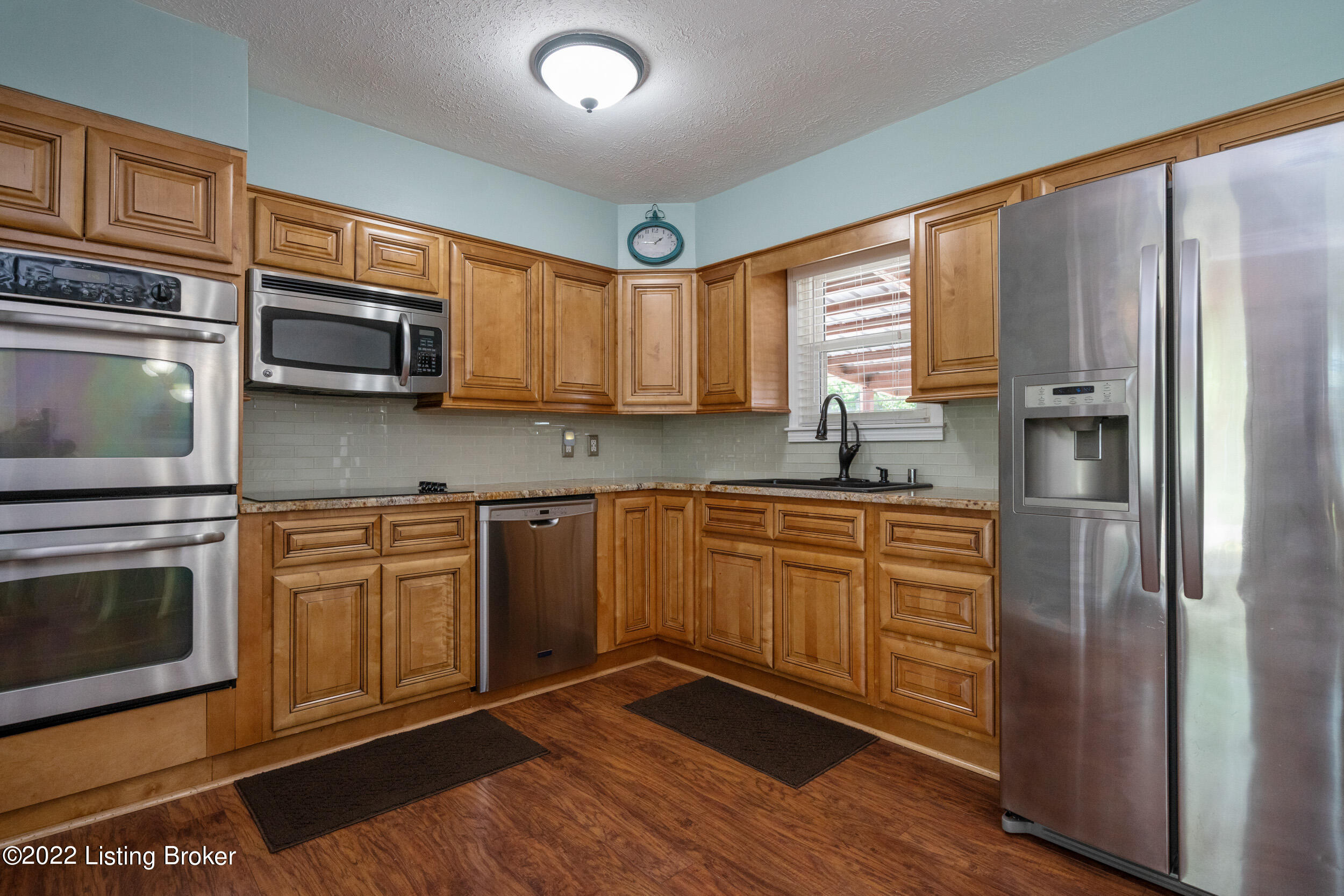 1011 Clayborne Road Louisville, KY 40214 - Photo 10 of 39 1011 Clayborne Road-22