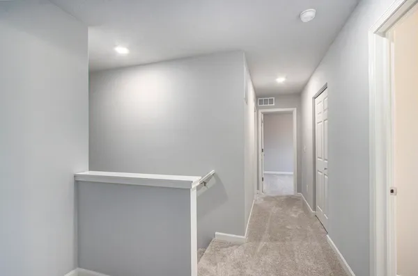 $349,900 | 48560 Silver Oaks West, Mattawan, MI 49071