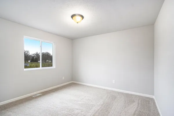 $349,900 | 48560 Silver Oaks West, Mattawan, MI 49071