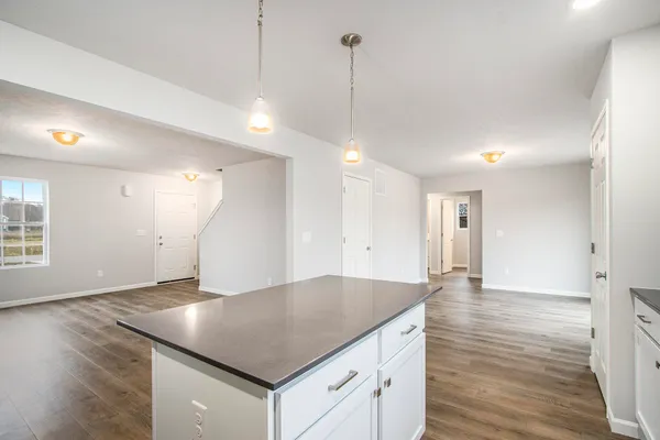 $349,900 | 48560 Silver Oaks West, Mattawan, MI 49071