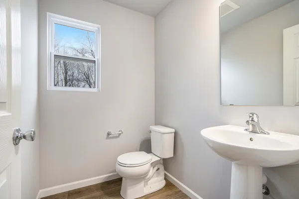 $349,900 | 48560 Silver Oaks West, Mattawan, MI 49071