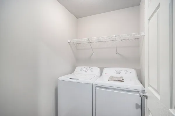 $349,900 | 48560 Silver Oaks West, Mattawan, MI 49071