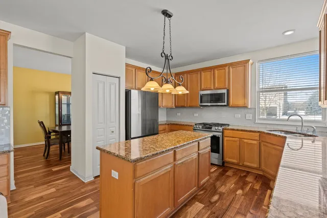 $579,999 | 12901 Norwich Street, Plainfield, IL 60585