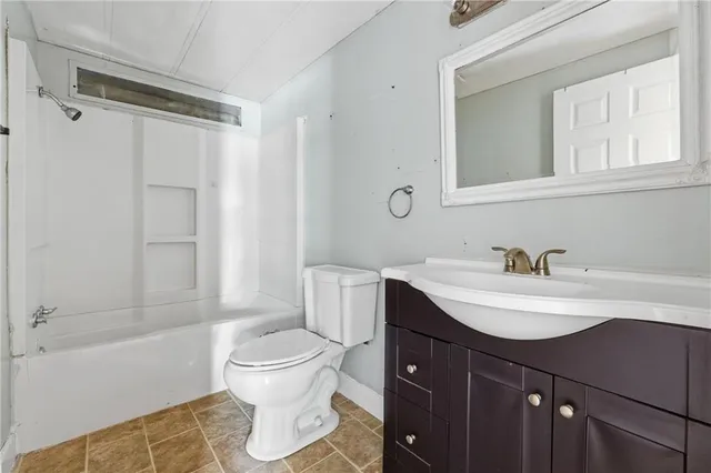 $399,900 | 4170 Hurt Bridge Court, Cumming, GA 30028