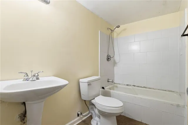 $399,900 | 4170 Hurt Bridge Court, Cumming, GA 30028