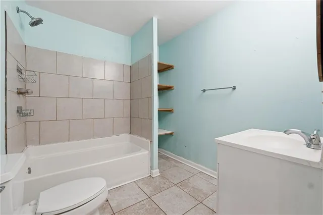 $399,900 | 4170 Hurt Bridge Court, Cumming, GA 30028