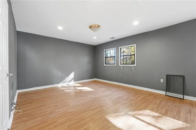 $399,900 | 4170 Hurt Bridge Court, Cumming, GA 30028