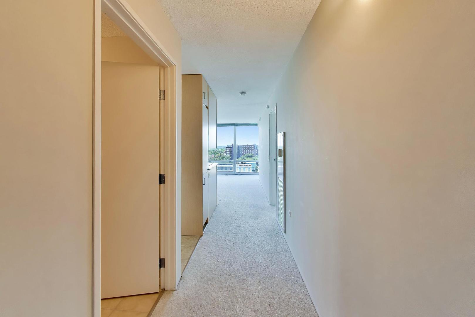 800 Elgin Road, Unit 1404 Evanston, IL 60201 - Photo 5 of 20