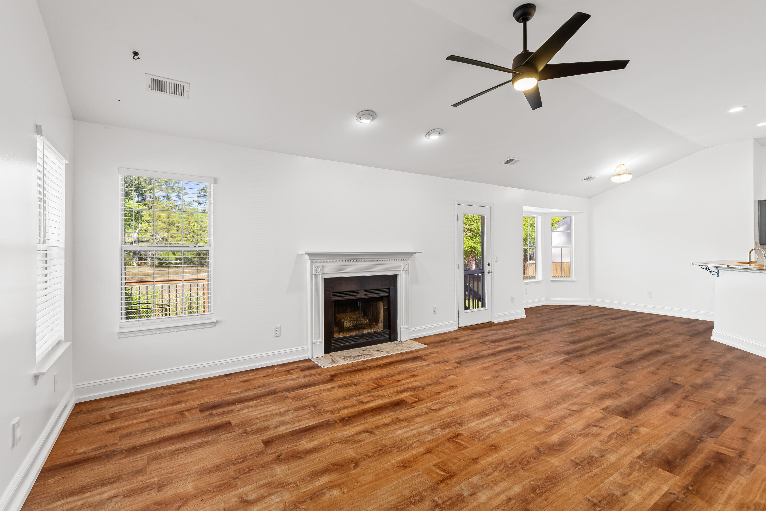 113 Historic Drive Mount Pleasant, SC 29464 - Photo 21 of 49