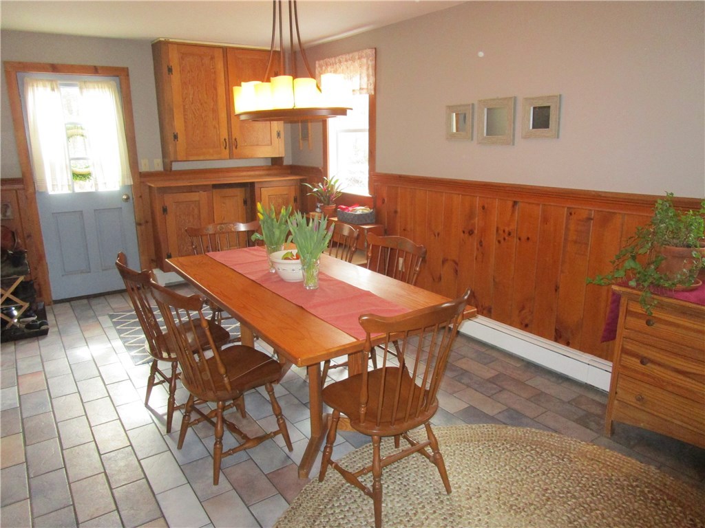542 Spring Street Rockville, RI 02873 - Photo 6 of 37